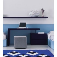 Reading Table 004