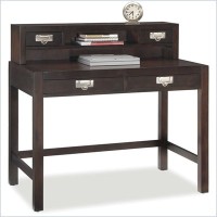 Reading Table 006