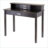 Reading Table 008