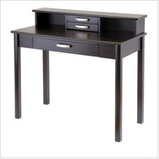Reading Table 008
